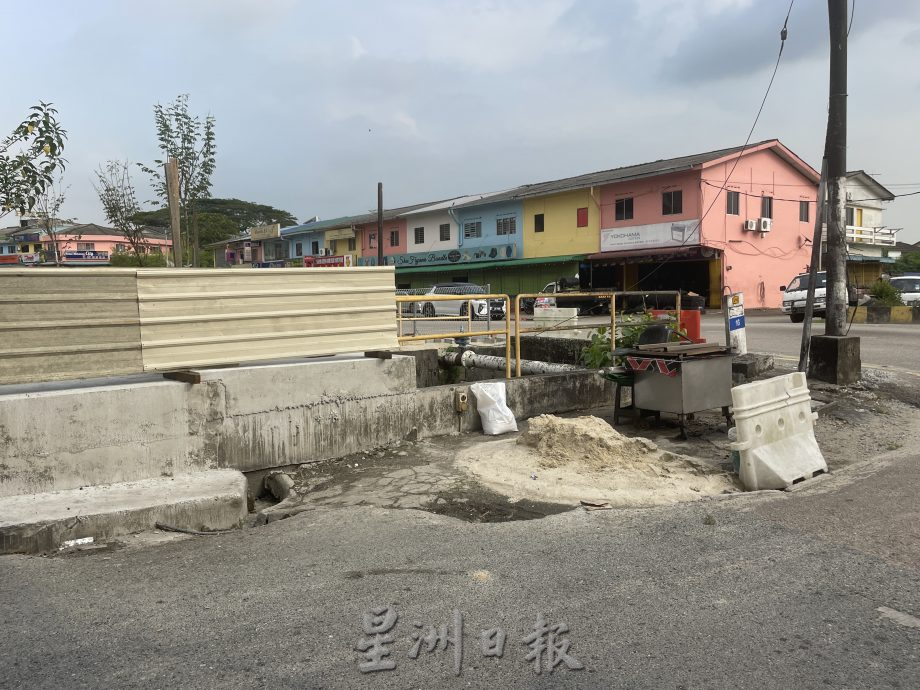 **已签发**柔:封面:【特稿】:马西老街美化复兴中 ,市民:新的固然好,问题也不少