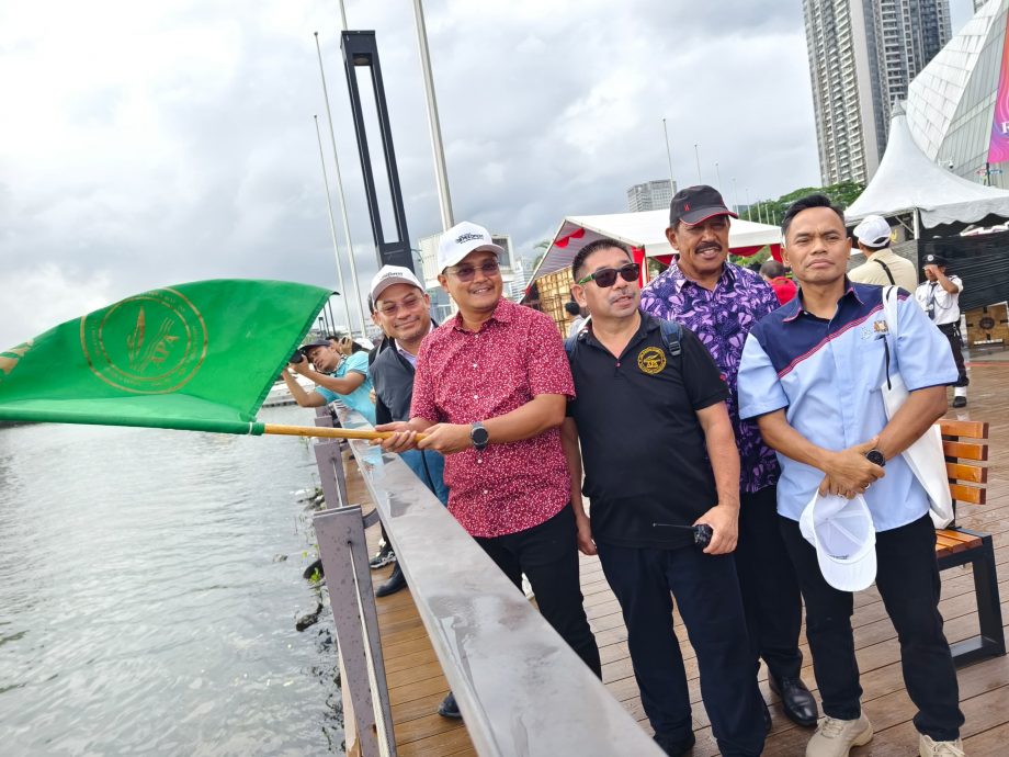冀海旅与赛车成柔新旅游项目,展多元化吸引力