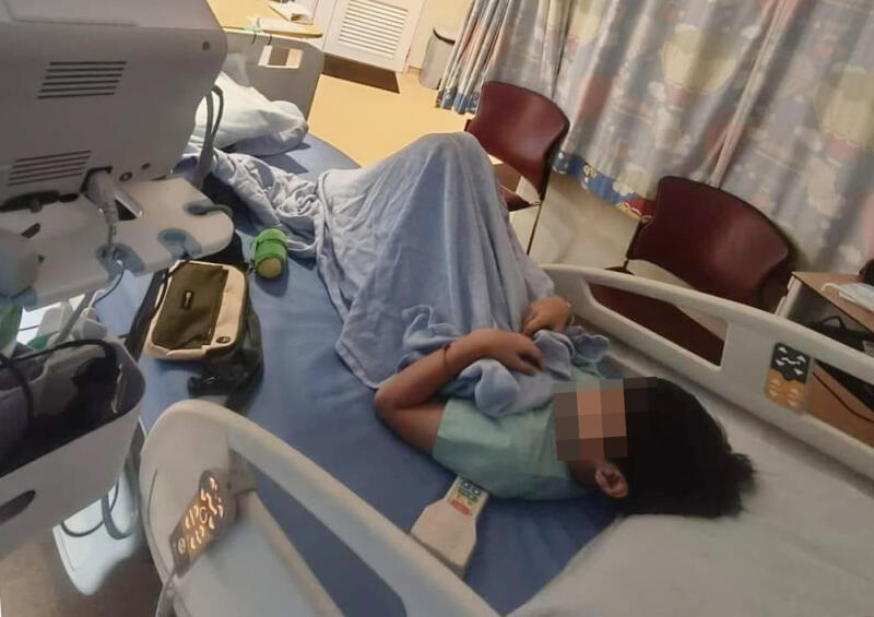 *已签发*柔:狮城二三事:11岁儿在校被袭 单亲妈:儿脑震荡