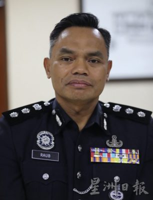 **已签发**柔:窃贼入屋偷金饰外币,再偷车