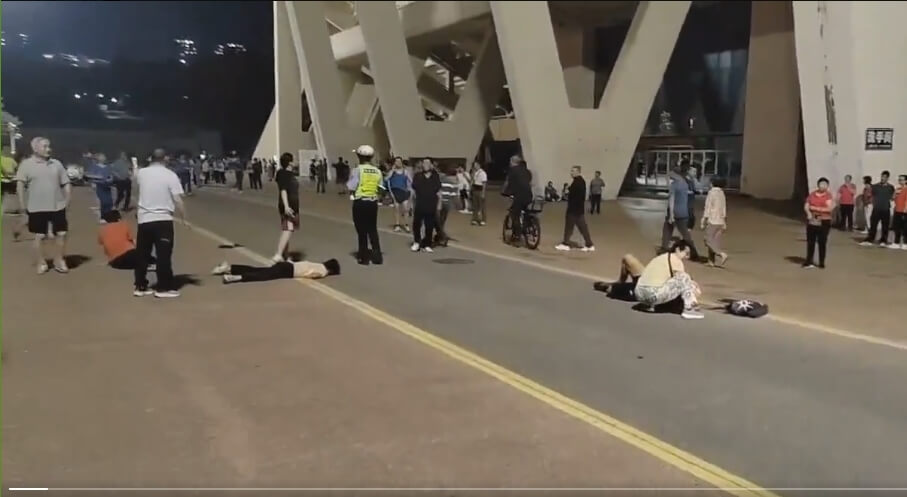 广东珠海汽车无差别撞人 62岁司机动机待查 部分伤者属长者健步团 