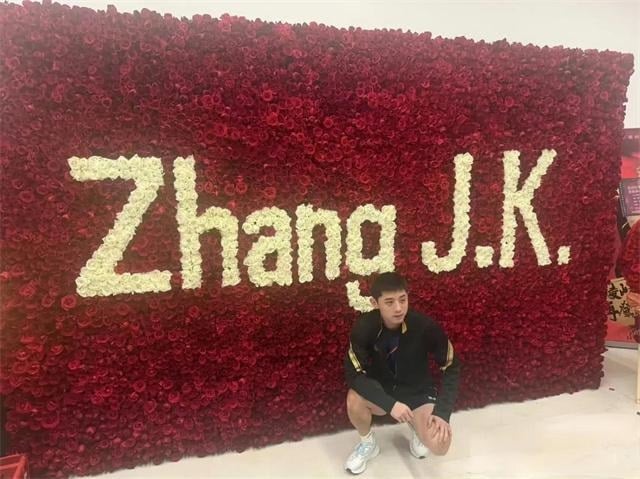 新球馆开业冷冷清清 张继科现况让人唏嘘