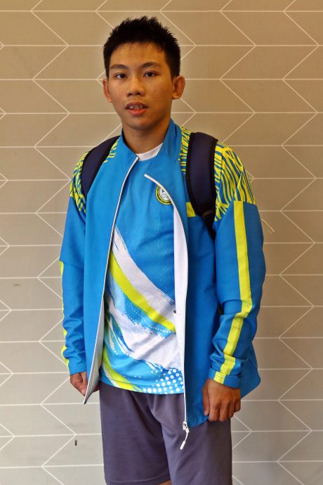 暖势力:李汶庆“把人生绊脚石变成垫脚石!”