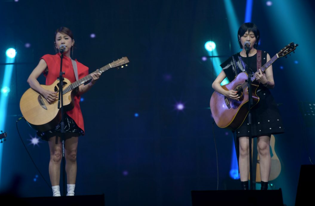 最好的我们2音乐盛典|6选秀女唱将同台飙唱 陈慧恬高呼“SMS投票”掀回忆杀