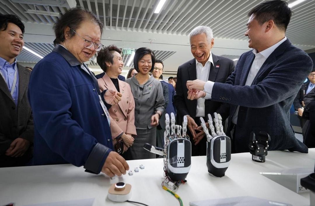 李显龙:中国经济问题不影响新中关系