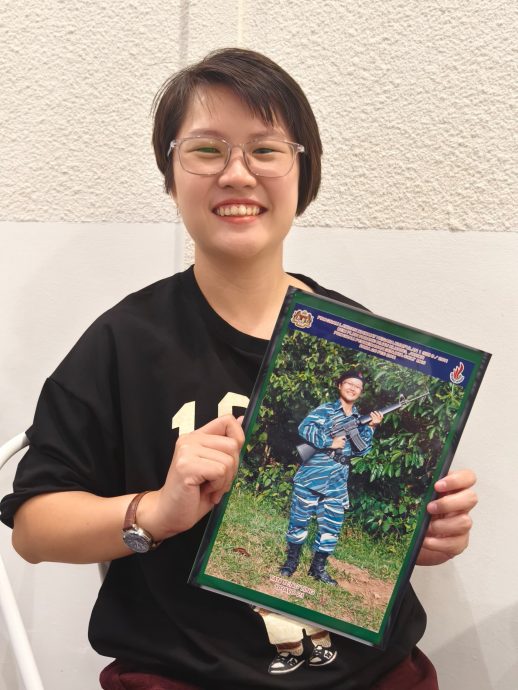 柔:26日见报:封底:【特稿】:国民服务计划将年龄扩大至35岁,受访民众:目标群体应以学生为主