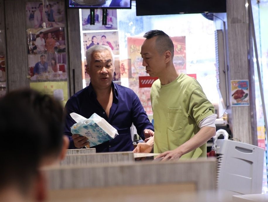 没剧拍到餐厅实习当侍应 TVB绿叶演员尴尬:食客以为在拍戏