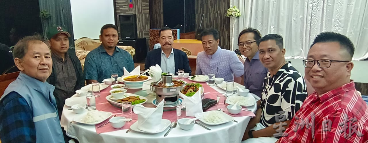 泰客货车游马频受查 合艾副市长:曾带到森林