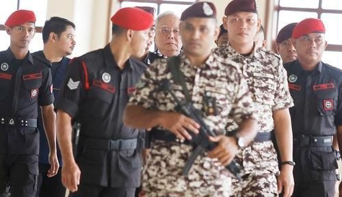 纳吉依尔旺失信66亿案/是否DNAA?控辩双方周三进一步陈词