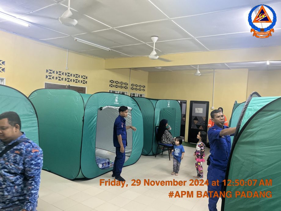 设2疏散中心灾民69人 吉辇马登巴冷县水灾