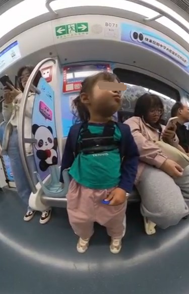 长沙4岁女童独自坐地铁回家,父亲:这不是冒险,在她能力范围内