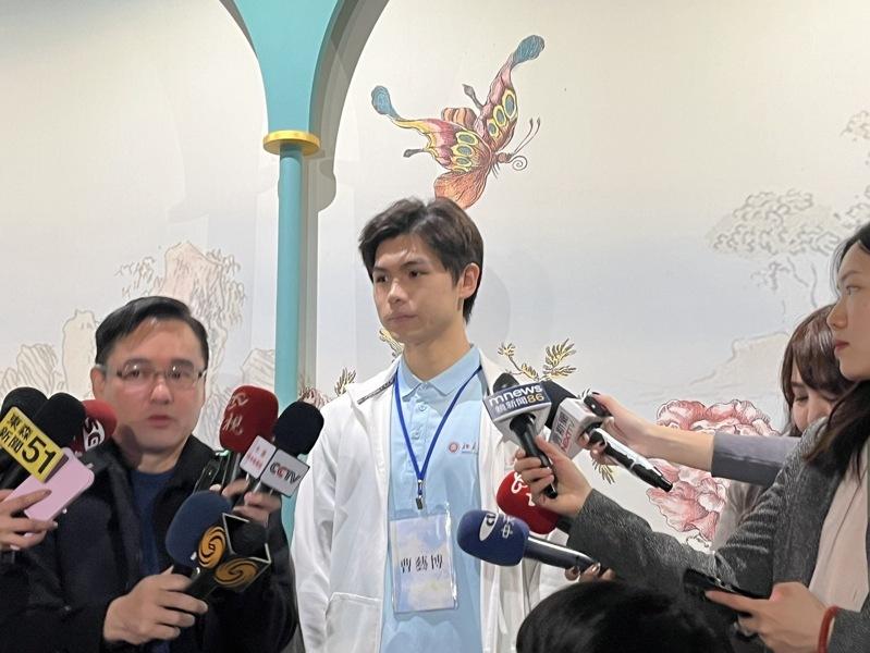 陆生团访故宫 过百粉丝等马龙喊:不要退休