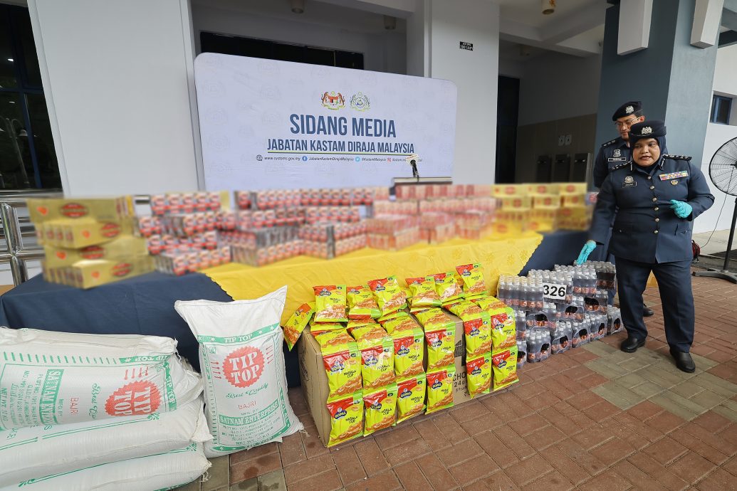 零食盒后暗藏玄机!关税局查获839万支走私香烟,涉案金额超600万