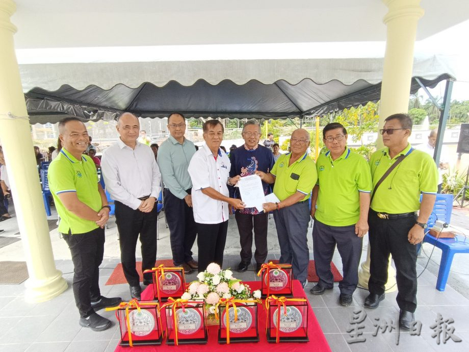 马口泷江同乡会推介植存葬,单身老人为首位安葬者