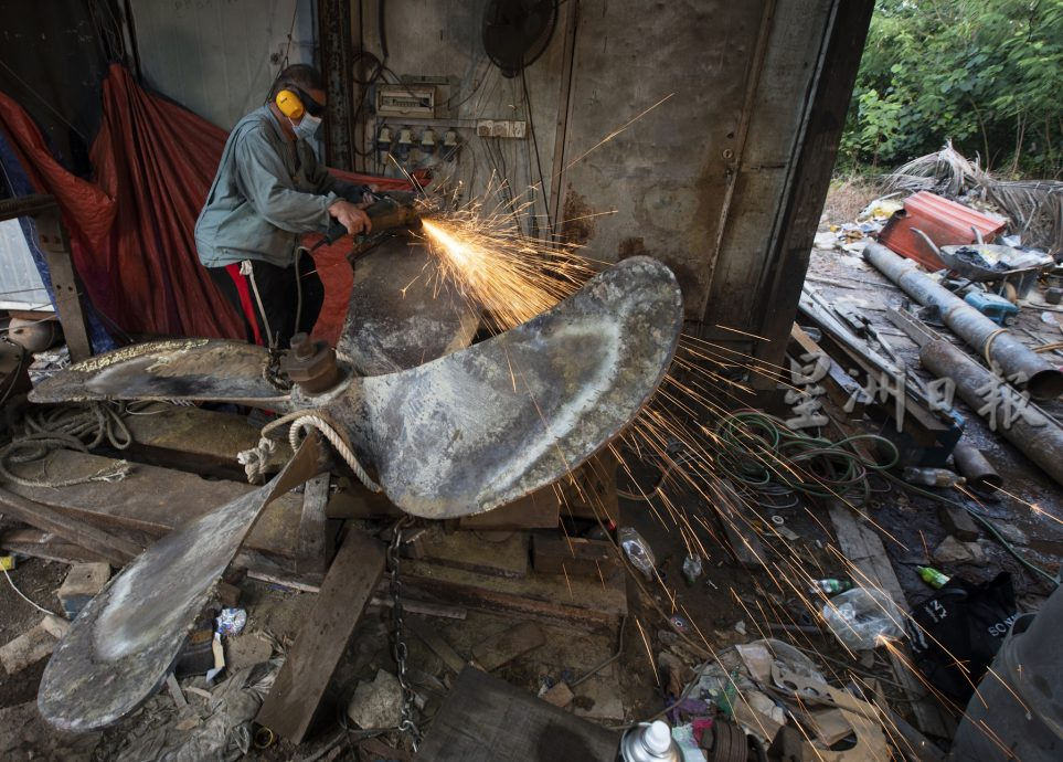 星角摄:即将消失的传统修理木船行业