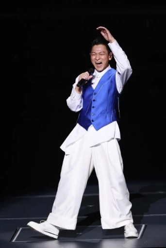 (供网)刘德华台北唱《中国人》 掀起台湾舆论战