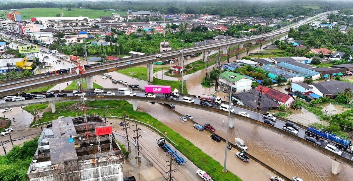 (全国版)灾情严重,饭店和旅游预订被取消