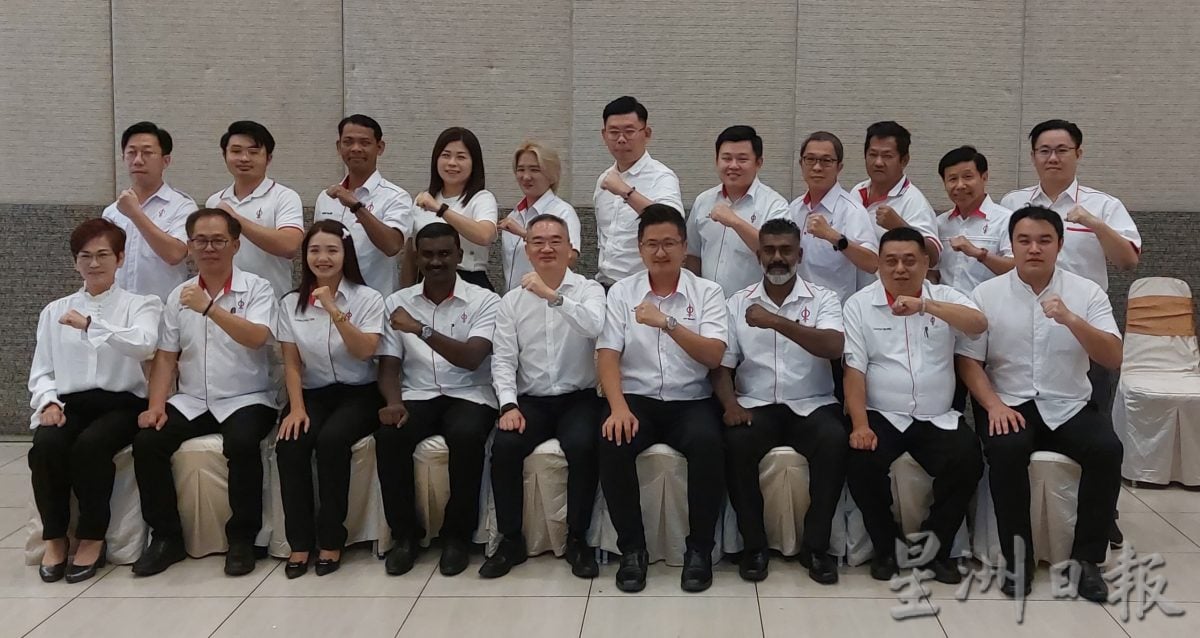 (全国版)邱培栋担任主席继续领导马六甲州行动党