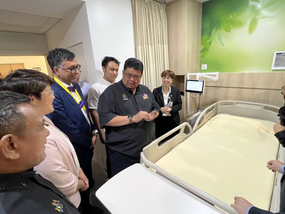 (古城第三版主文)仁爱医院推介“智慧病房”