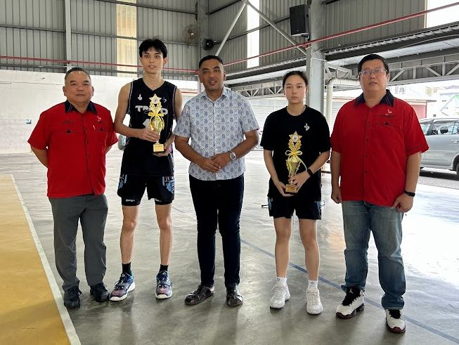 (古城第六版主文))2024年第二届YB诺海米杯19岁及以下男女篮球锦标赛圆满落幕