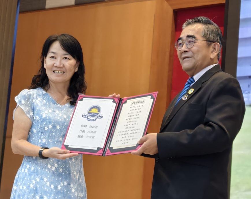 (大北马)威南日新华文中学新校歌推介