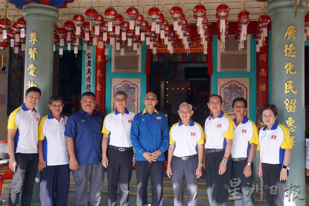 (大北马)苏克里任玻大臣以来,首访加央百年古庙保安宫,冀成游客游览景点