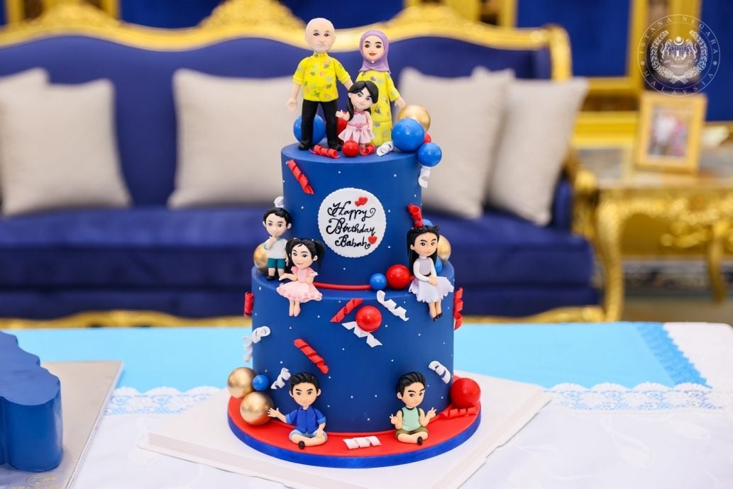 (已签发)全国:国家元首66岁生辰 柔王室温馨聚首庆生