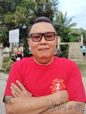 (已签发)柔:**封面**东甲组屋获提升 居民盼恢复热闹景象