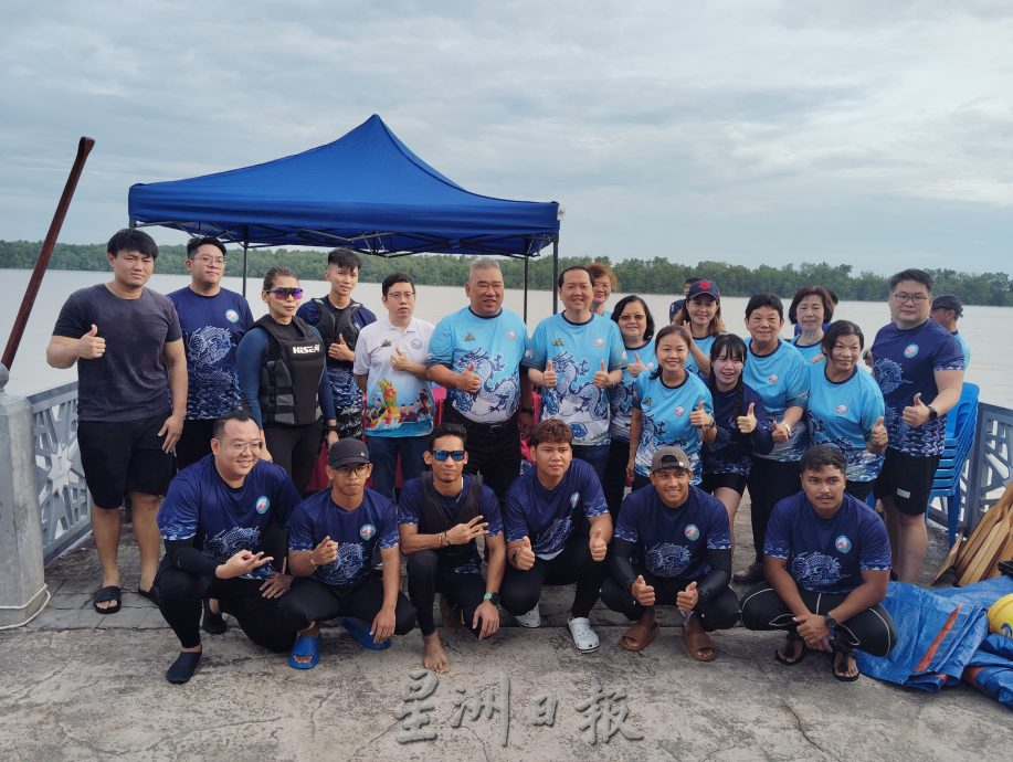 麻河再有龙舟赛 11支队伍麻河比拼实力