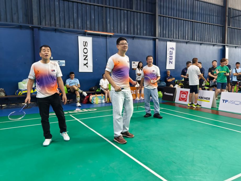 (已签发)柔:曾笳恩:政府增设2服务中心 吁狮城车主尽快注册VEP