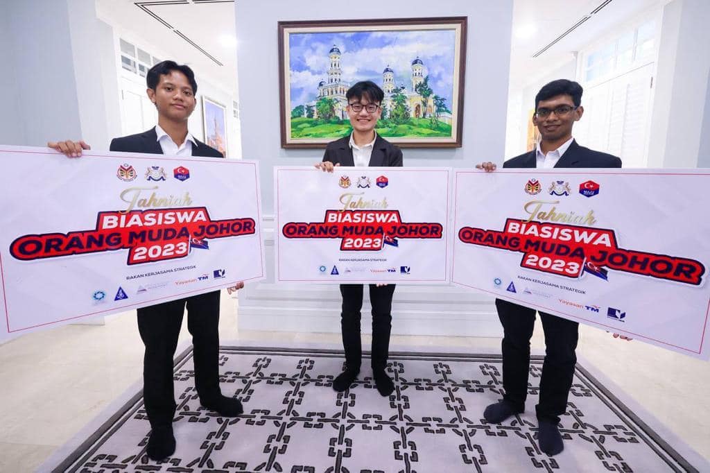 “柔年轻人奖学金”3得主   剑桥A水准考试表现优获表扬