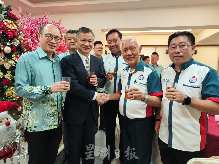 (已签发)柔:**版头**何朝东吁中国 新山设领事馆