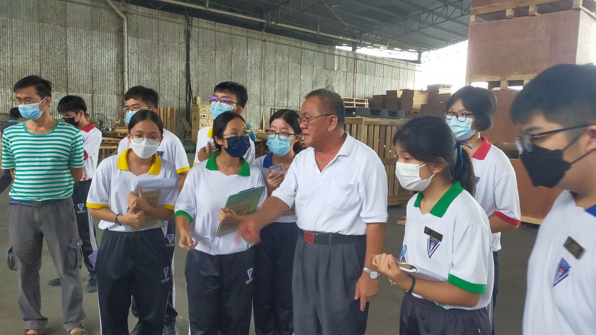 校园我董:巴生中华华中董事长李登基