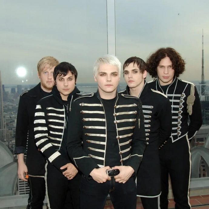 My Chemical Romance前鼓手惊传暴毙 遗体疑被狗啃食