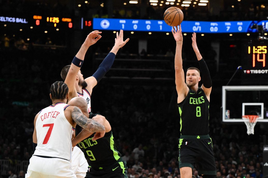 NBA|次节轰平纪录12记三分弹 绿衫军击沉快艇6连胜