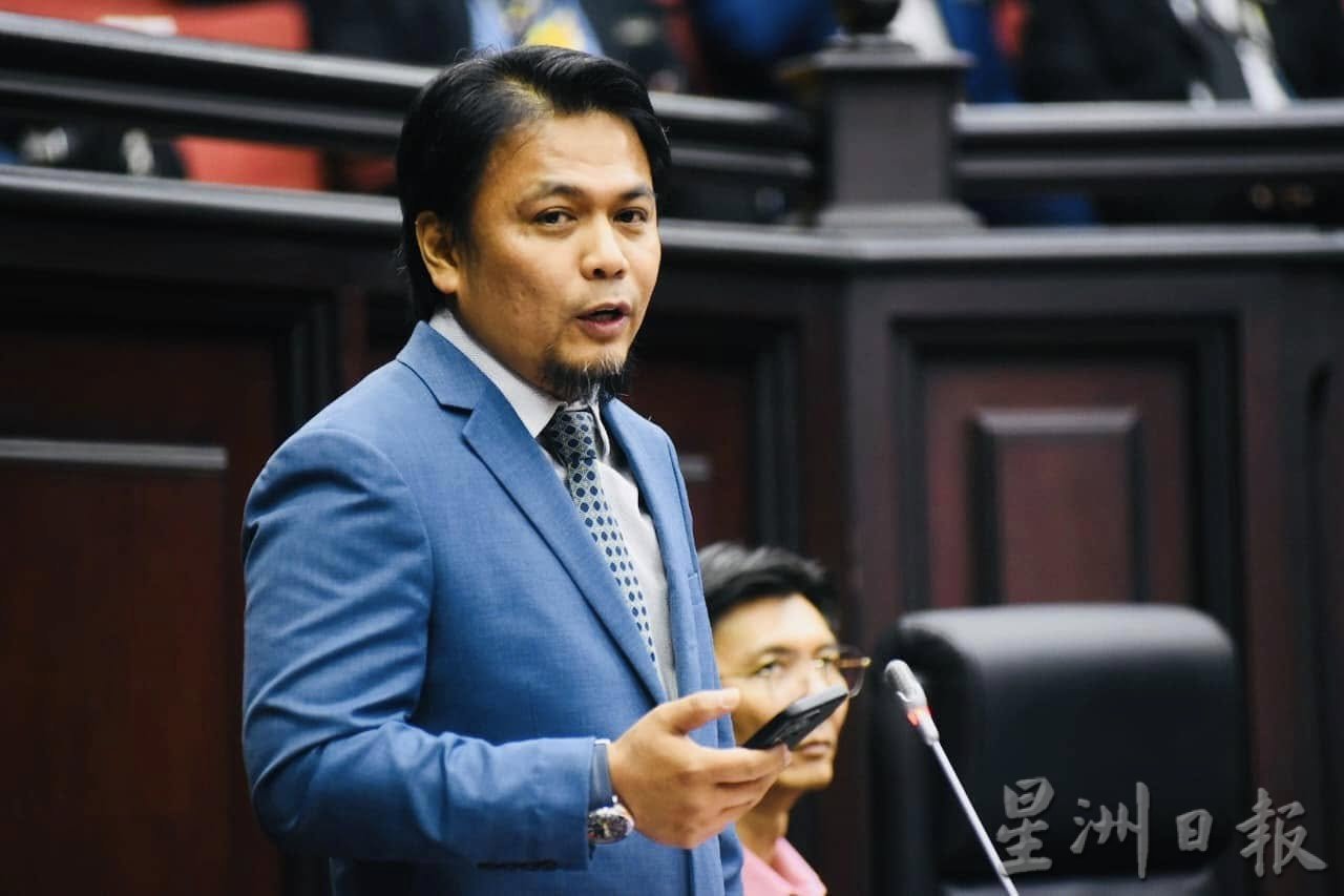 NS森州议会|莫哈末阿斯纳建议设中心发展榴梿及稀土产业