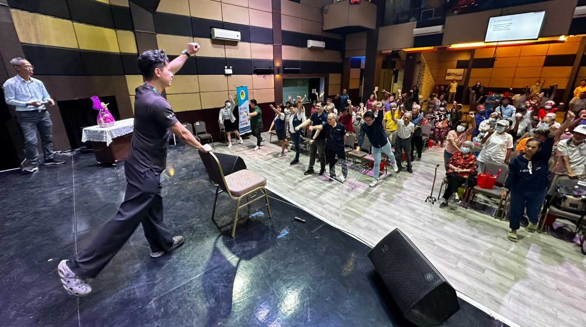 NS芙蓉:邻恩复兴教会联合企业举办社区长者关怀活动