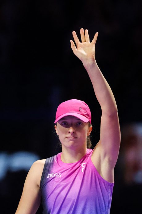 WTA年终总决赛|近10年难卫冕魔咒延续 斯瓦泰克黯然出局