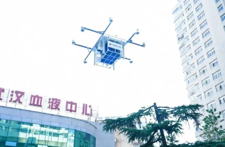 19分钟飞11.49公里! 武汉用无人机送救命血