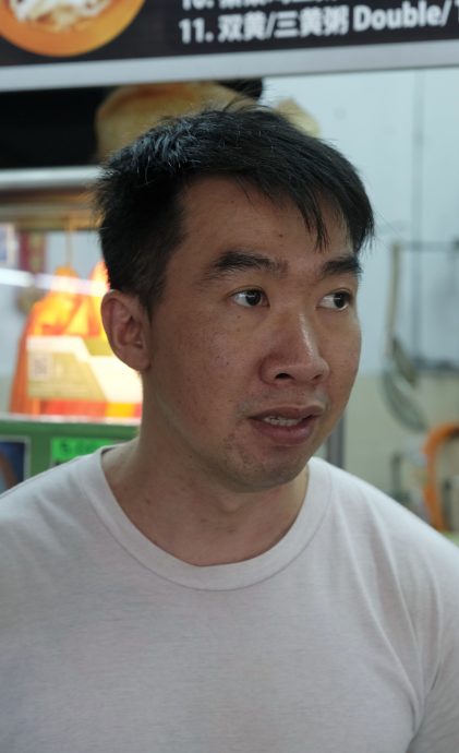 888美食中心征停车费后空位变多,食客不必费心寻位停车。