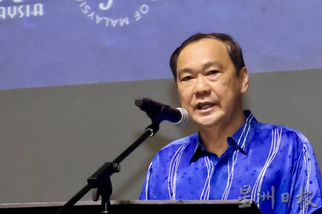 “圣诞期间机票仍低于500令吉”陆兆福:团结与和平至关重要