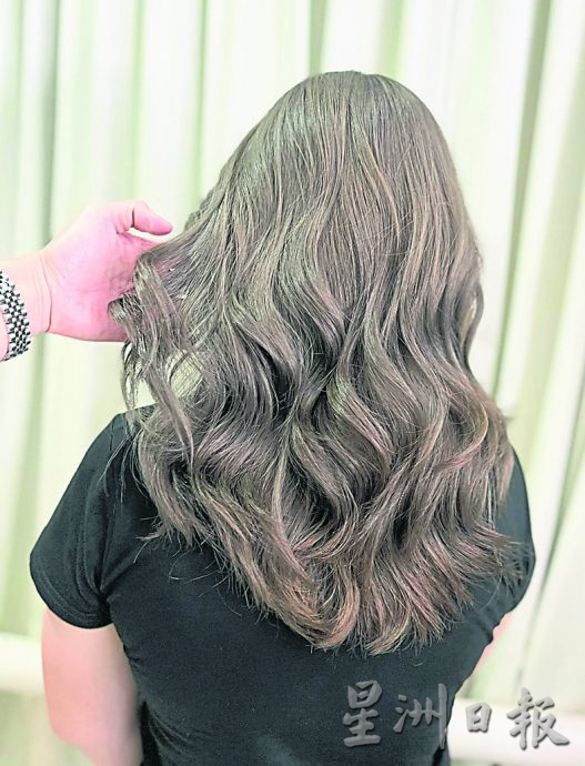 “抗毛躁烫发”主流趋势 新一年发型亮点 解锁