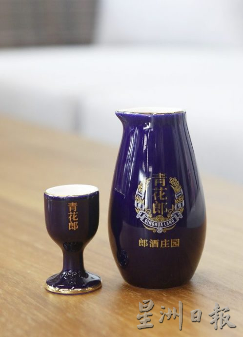 【白酒文化/03】酒桌上必知礼仪,怎样敬酒才不失礼?