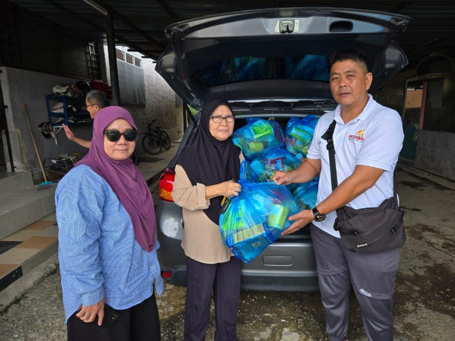 东：民主行动党登州联委会：赈灾物资不贴党徽