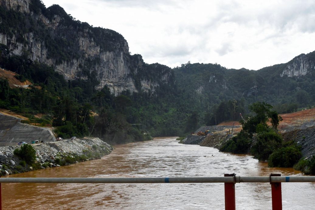 东：能吉里水力发电水坝工程可起防洪作用，预计可减少下游地约40％的洪水问题。