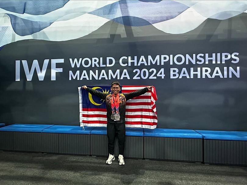 举重世锦赛|原不在赛程却“双银”临门  阿尼克：意外惊喜