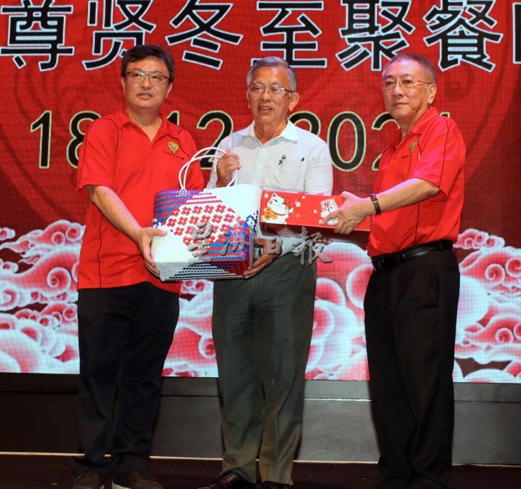 乡团会馆应发挥守望相助初衷 周世扬:为年长会员设聊天群组 发早安图报平安