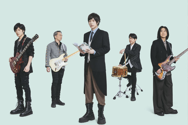 五月天直播跨年演唱会 阿信闭门造“曲”惹哭五迷