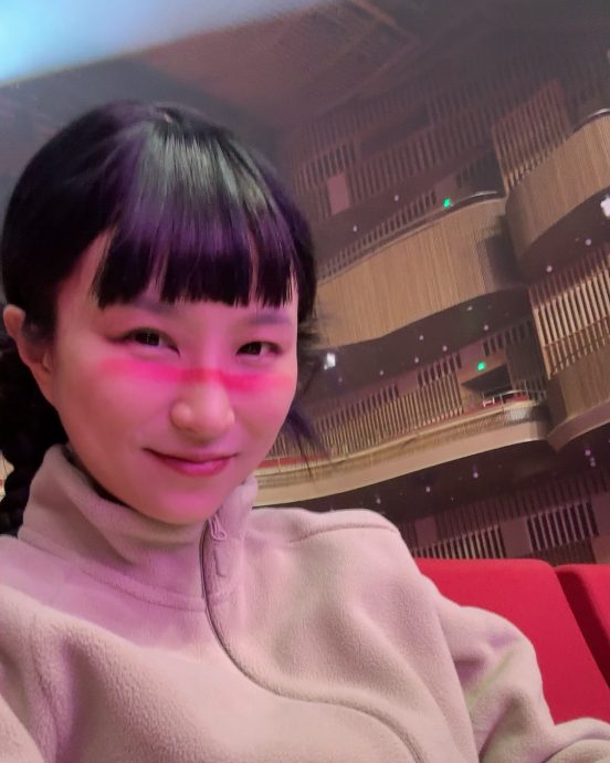 伍佰上海演出被喊退票 同场女歌手吓坏:歌声都在抖