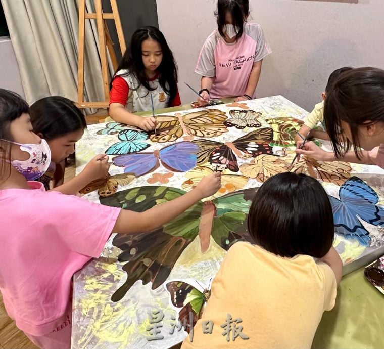 供星洲网:市场情报:“梦幻蝶宴”画展,12月8日在芙蓉Arena Square举行